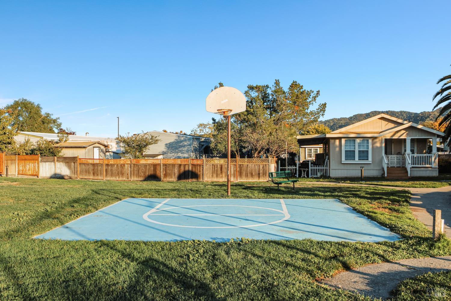 228 Yosemite Road
