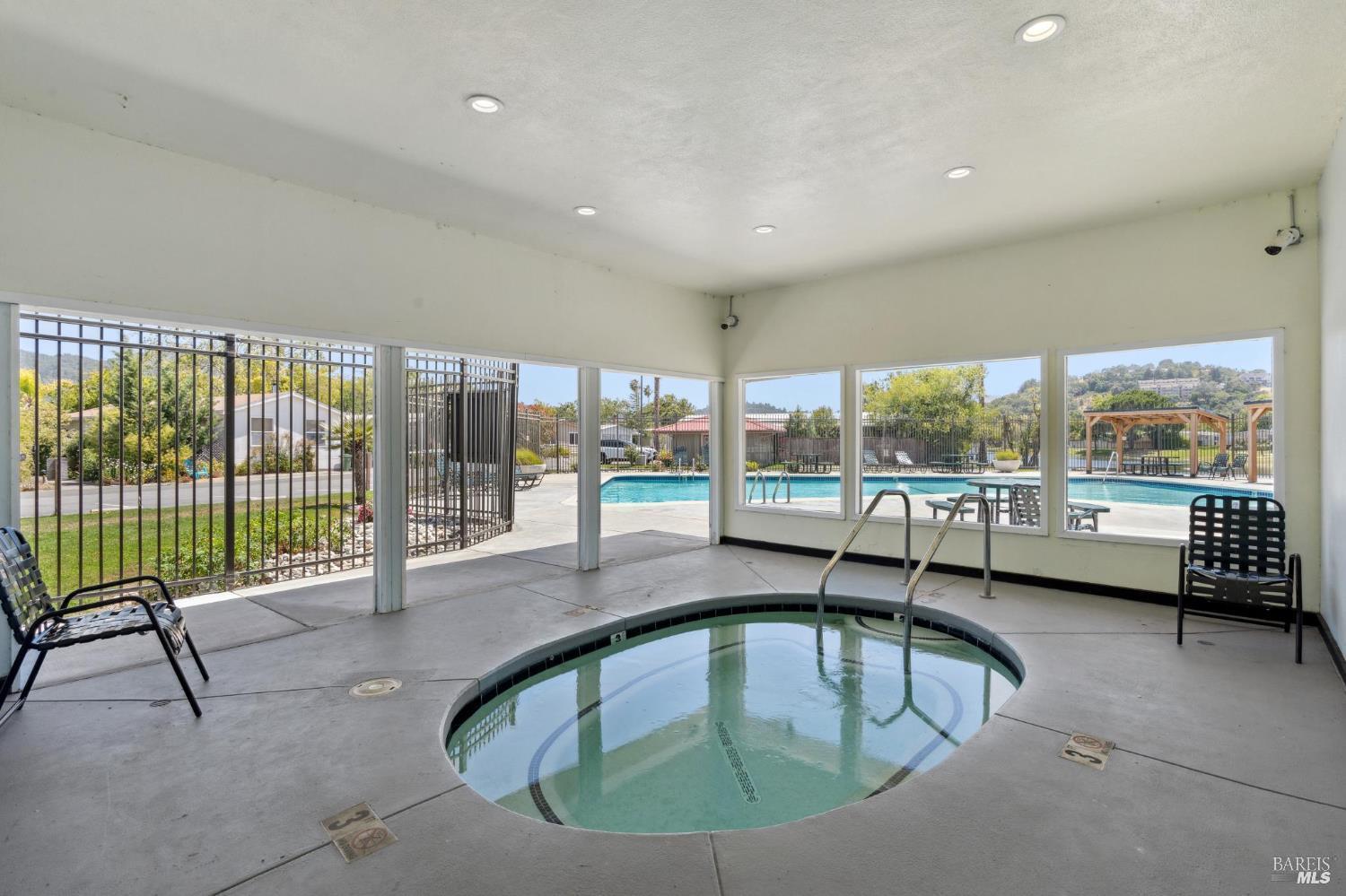 228 Yosemite Road