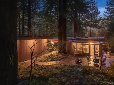 MLS: 325025606