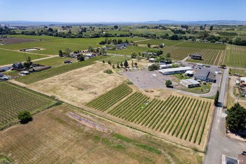 Photo of 1680 Los Carneros Avenue, Napa, CA 94559 (MLS # 325044078)