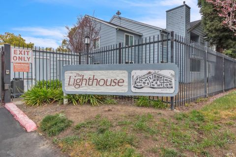Photo of 511 Lighthouse Drive, Vallejo, CA 94590 (MLS # 326011966)
