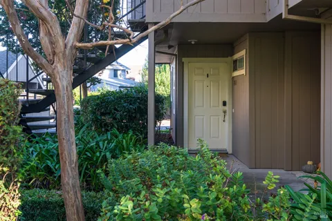 7651 Camino Colegio, Rohnert Park, CA 94928 - #: 325100021