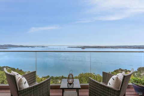 Photo of 132 Sugarloaf Drive, Tiburon, CA 94920 (MLS # 326007706)