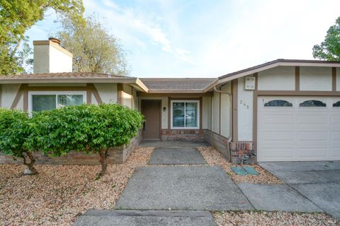 Photo of 245 Pumice Court, Vallejo, CA 94589 (MLS # 325093531) Photo of 245 Pumice Court, Vallejo, CA 94589 (MLS # 325093531)