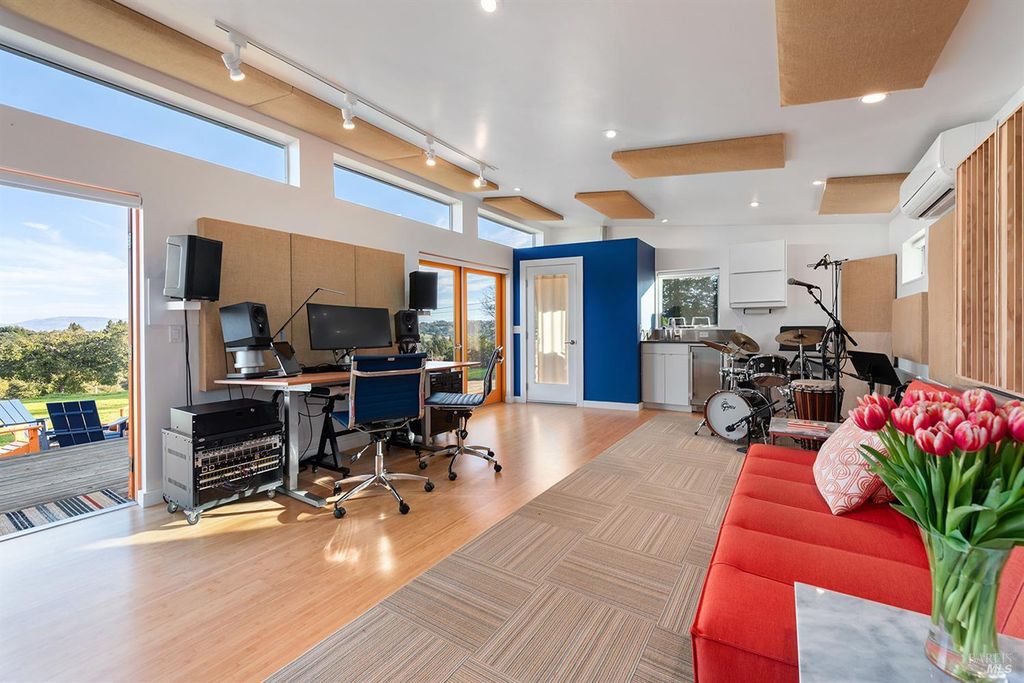 listing image 65