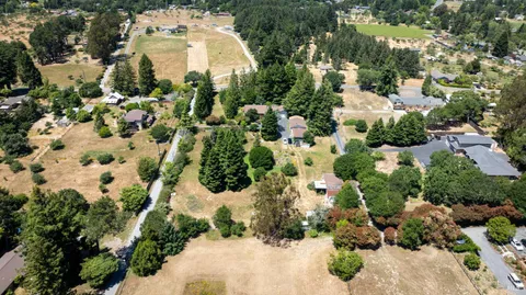 1415 Schaeffer Road, Sebastopol, CA 95472 - #: 325052437
