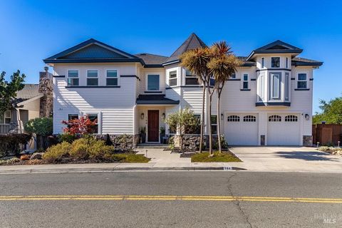Photo of 144 W N Street, Benicia, CA 94510 (MLS # 325075869)