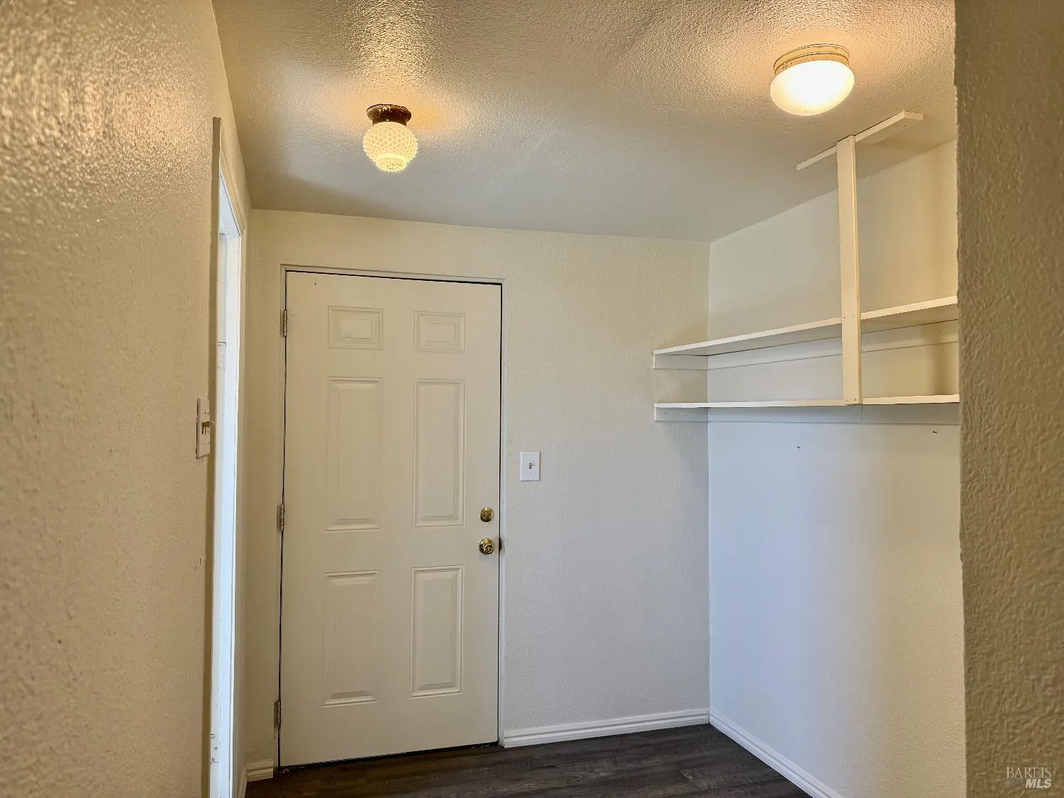 Santa Rosa, California 95407, United States, 3 Bedrooms Bedrooms, ,2 BathroomsBathrooms,Residential,Active,174550