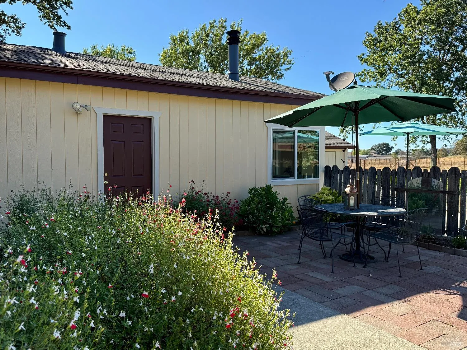 Santa Rosa, California 95407, United States, 3 Bedrooms Bedrooms, ,2 BathroomsBathrooms,Residential,Active,174550