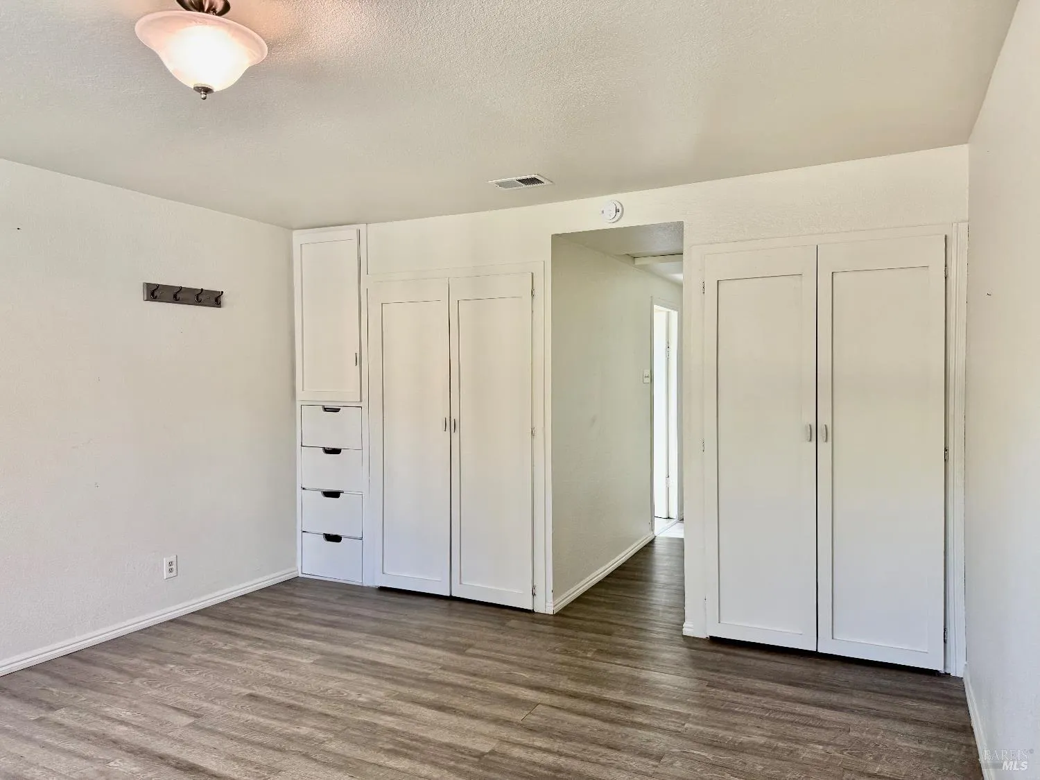 Santa Rosa, California 95407, United States, 3 Bedrooms Bedrooms, ,2 BathroomsBathrooms,Residential,Active,174550