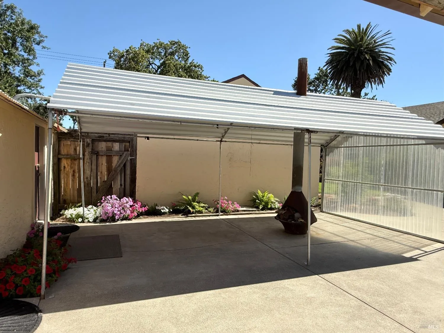 Santa Rosa, California 95407, United States, 3 Bedrooms Bedrooms, ,2 BathroomsBathrooms,Residential,Active,174550