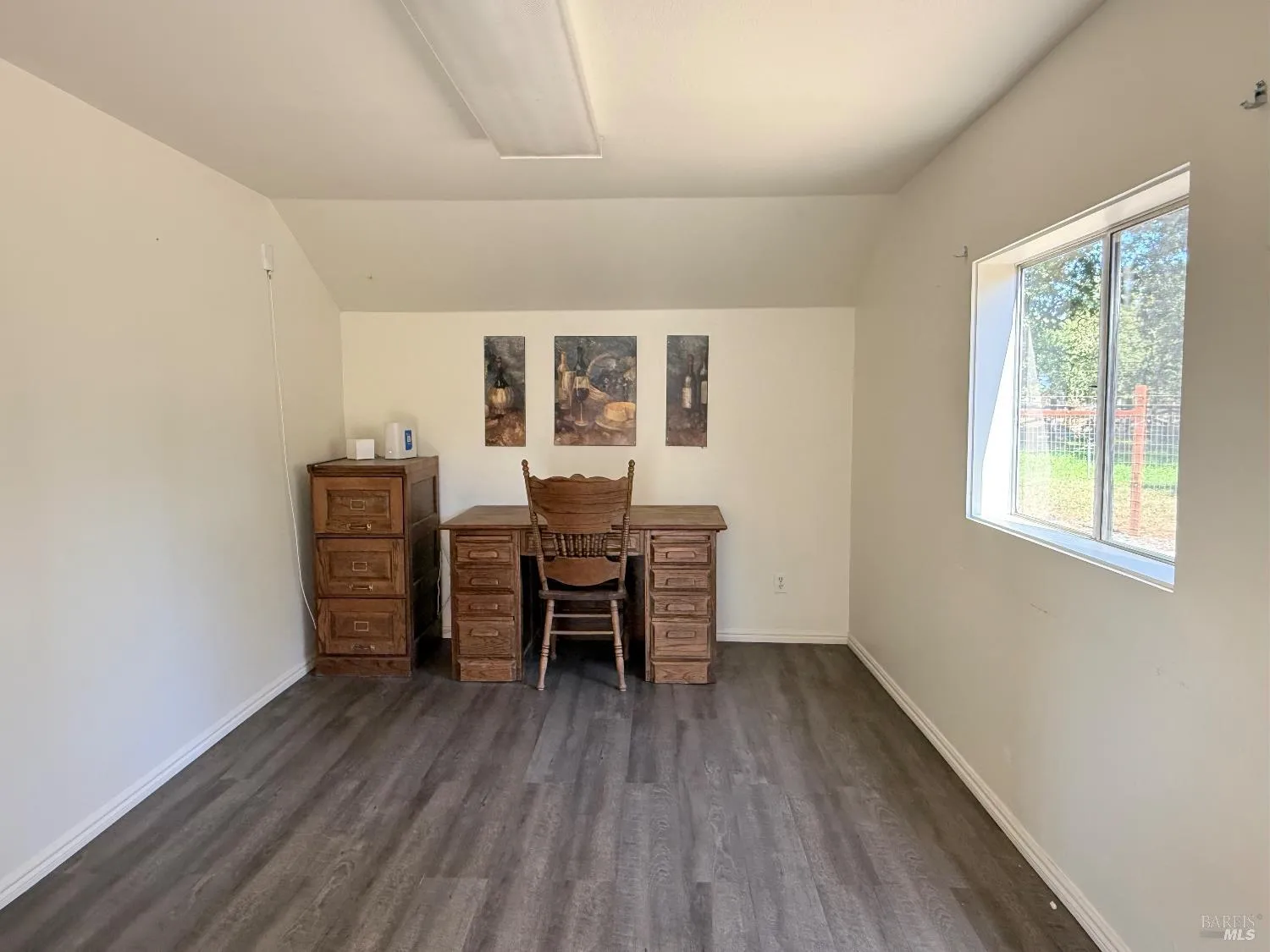 Santa Rosa, California 95407, United States, 3 Bedrooms Bedrooms, ,2 BathroomsBathrooms,Residential,Active,174550