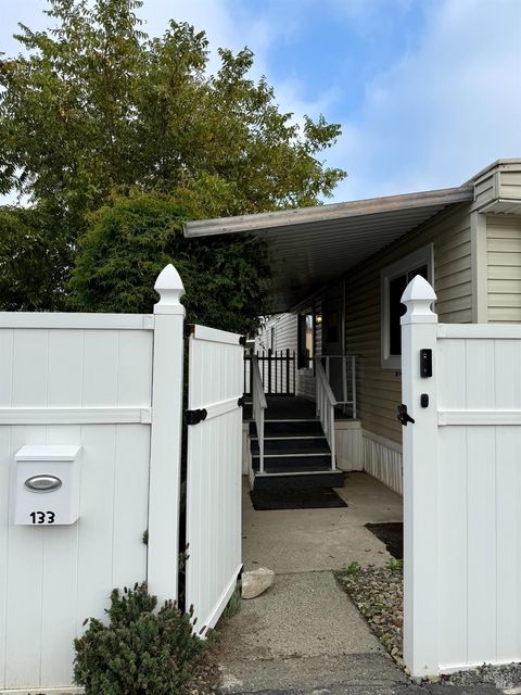 Photo of 133 Calle Chapultepec, Vacaville, CA 95687 (MLS # 325100054)