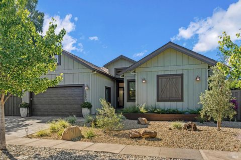 Photo of 1886 Mulberry Street, Yountville, CA 94599 (MLS # 325065766)