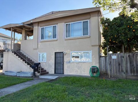Photo of 313 RONEY Avenue, Vallejo, CA 94591 (MLS # 326016750)
