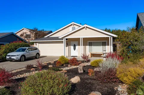 111 Philip Drive, Healdsburg, CA 95448 - MLS#: 325014268