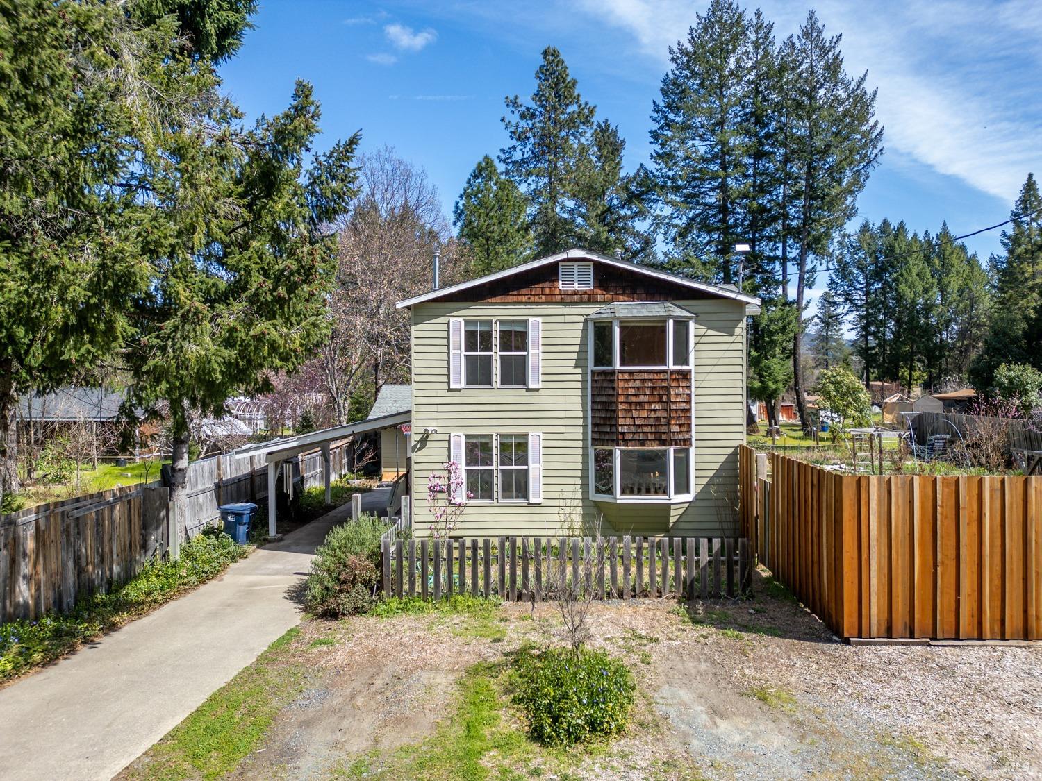 Listing image 2