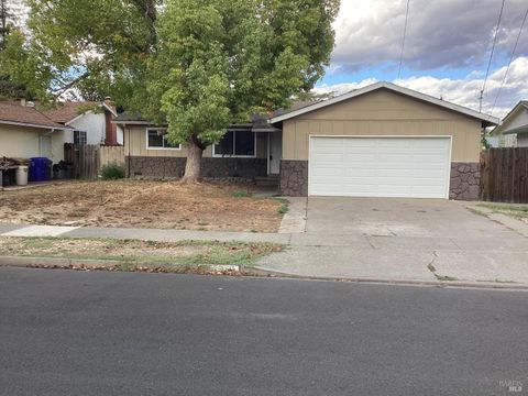 Photo of 4356 Dale Drive, Napa, CA 94558 (MLS # 325087993)