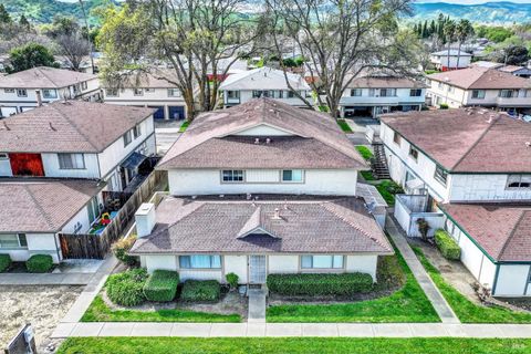 Photo of 1941 Aletha Lane #4, Vacaville, CA 95687 (MLS # 326017140)