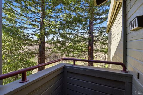 Photo of 240 Seagull Row, Novato, CA 94945 (MLS # 326005938)