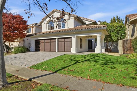 Photo of 28 S Newport Drive, Napa, CA 94559 (MLS # 325100925)