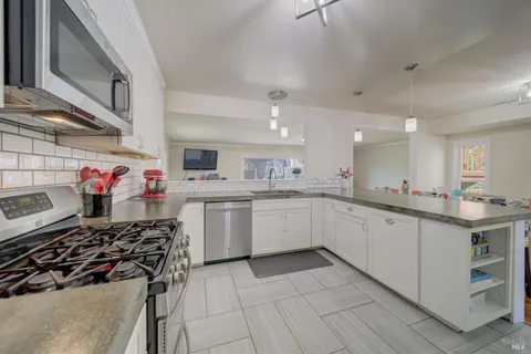 MLS: 325009386
