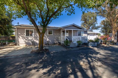 Photo of 7672 Country Lane, Vacaville, CA 95688 (MLS # 326008581)