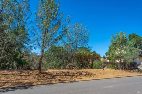 MLS: 325043196