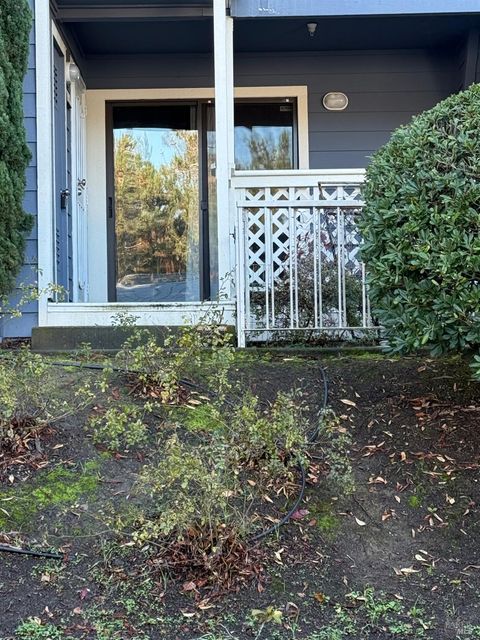 Photo of 136 Sea Crest Circle, Vallejo, CA 94590 (MLS # 325096989)