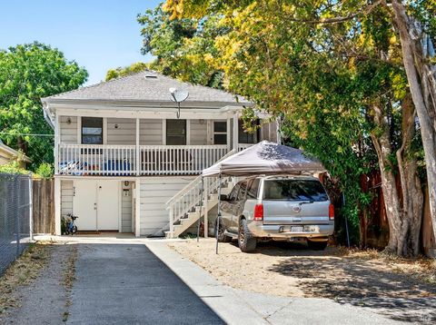 Photo of 918 Napa Street, Napa, CA 94559 (MLS # 325066534)