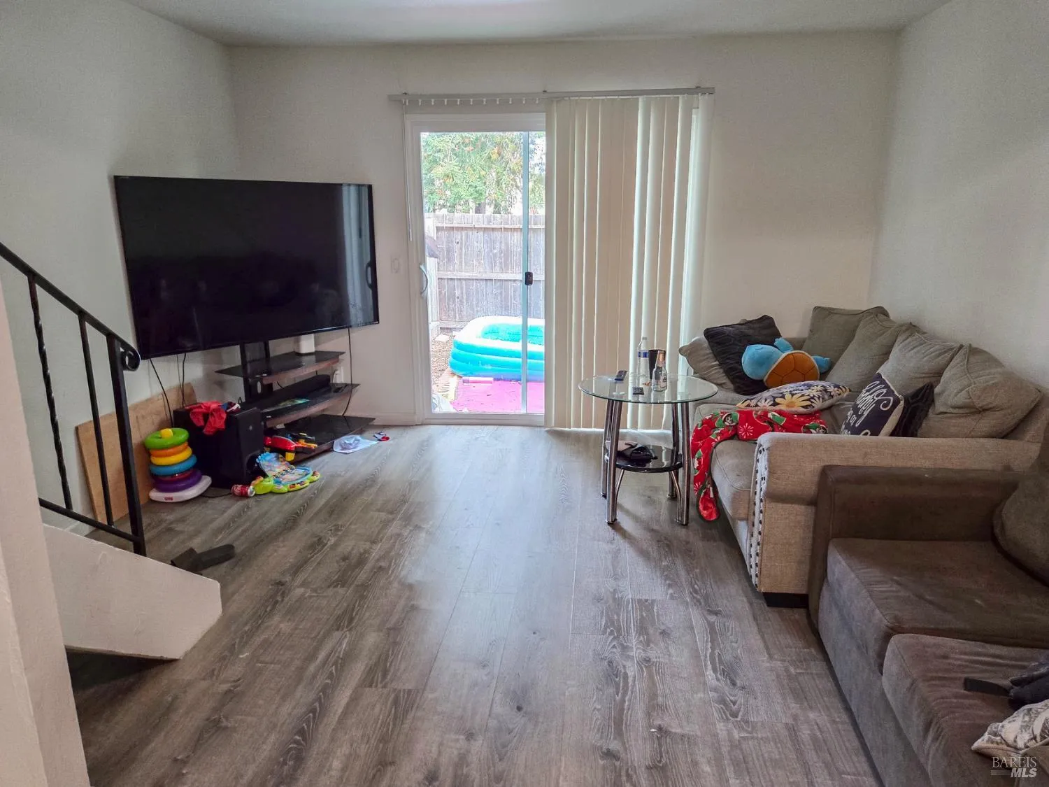 Rohnert Park, California 94928, United States, 8 Bedrooms Bedrooms, ,6 BathroomsBathrooms,Residential,Active,193771