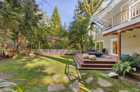 Photo of 43 Creek Road, San Anselmo, CA 94960 (MLS # 326019367)