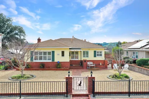 348 Military Way E, Benicia, CA 94510 - MLS#: 325013977
