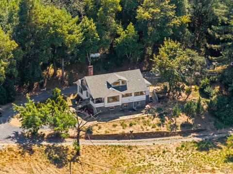 Photo of 1194 Felta Road, Healdsburg, CA 95448 (MLS # 325072775)