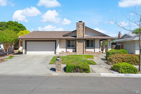 Photo of 3378 Twin Oaks Drive, Napa, CA 94558 (MLS # 326021894)