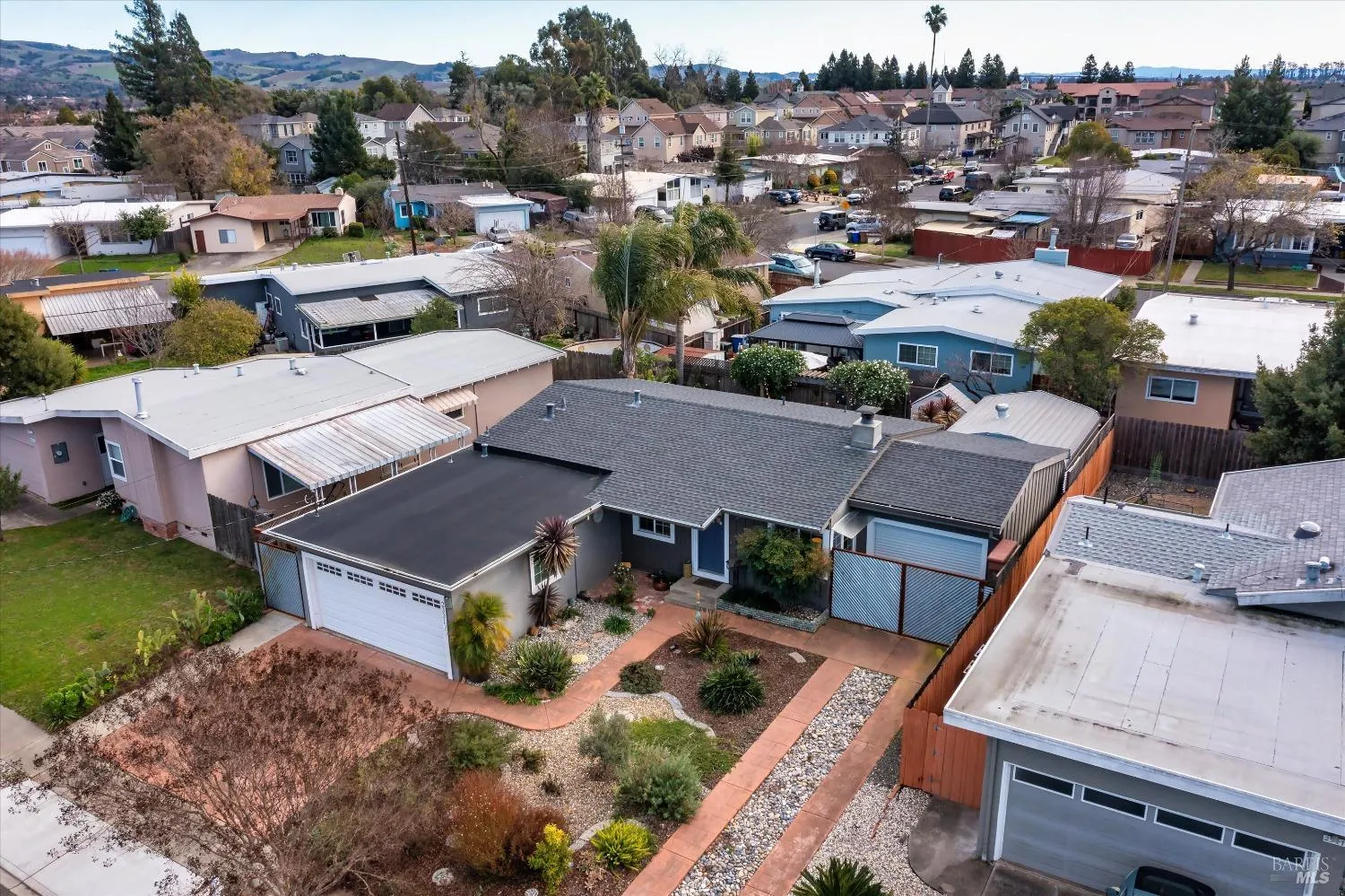 Napa, California 94559, United States, 3 Bedrooms Bedrooms, ,2 BathroomsBathrooms,Residential,Pending,19933