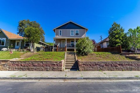 Photo of 128 Norman Avenue, Concord, CA 94520 (MLS # 326018618)
