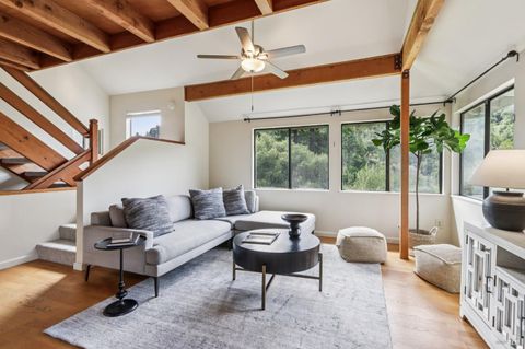 Photo of 32 Glen Drive, Fairfax, CA 94930 (MLS # 325075295)