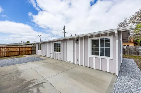 240 Rinaldo Drive, Vallejo, CA 94589 - MLS#: 325034351