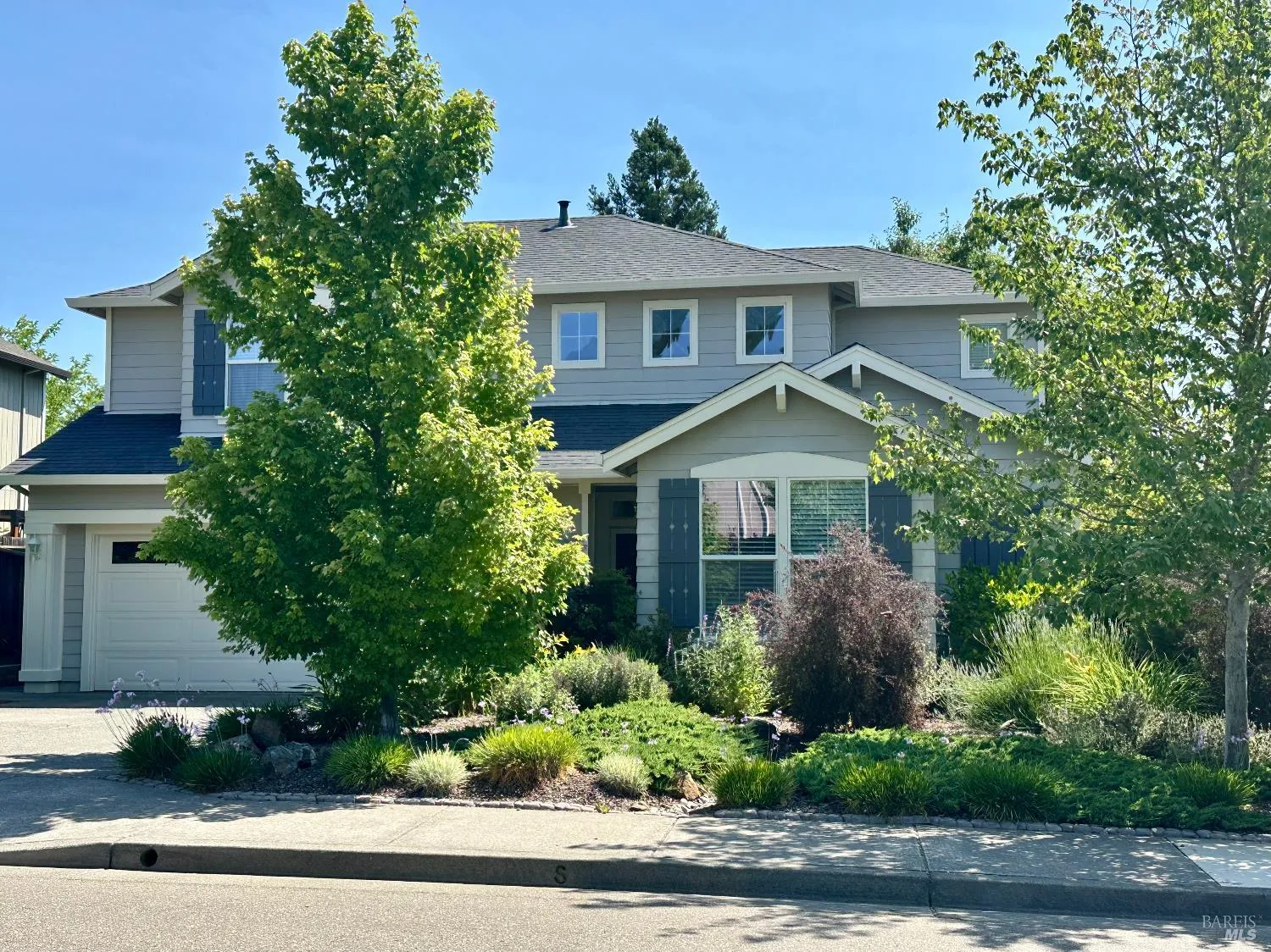 Cloverdale, California 95425, United States, 4 Bedrooms Bedrooms, ,3 BathroomsBathrooms,Residential,Active,141573 Cloverdale, California 95425, United States, 4 Bedrooms Bedrooms, ,3 BathroomsBathrooms,Residential,Active,141573