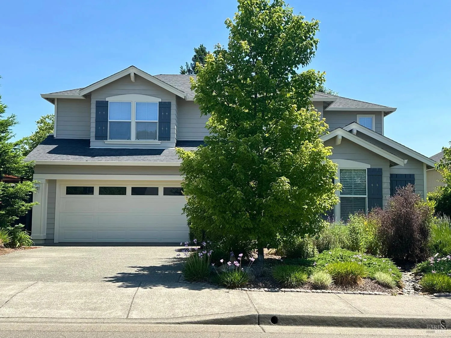 Cloverdale, California 95425, United States, 4 Bedrooms Bedrooms, ,3 BathroomsBathrooms,Residential,Active,141573