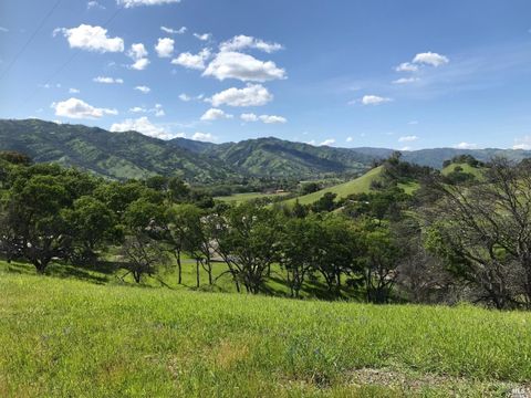 Photo of 3745 Wild Oak Trail, Vacaville, CA 95688 (MLS # 325094404)