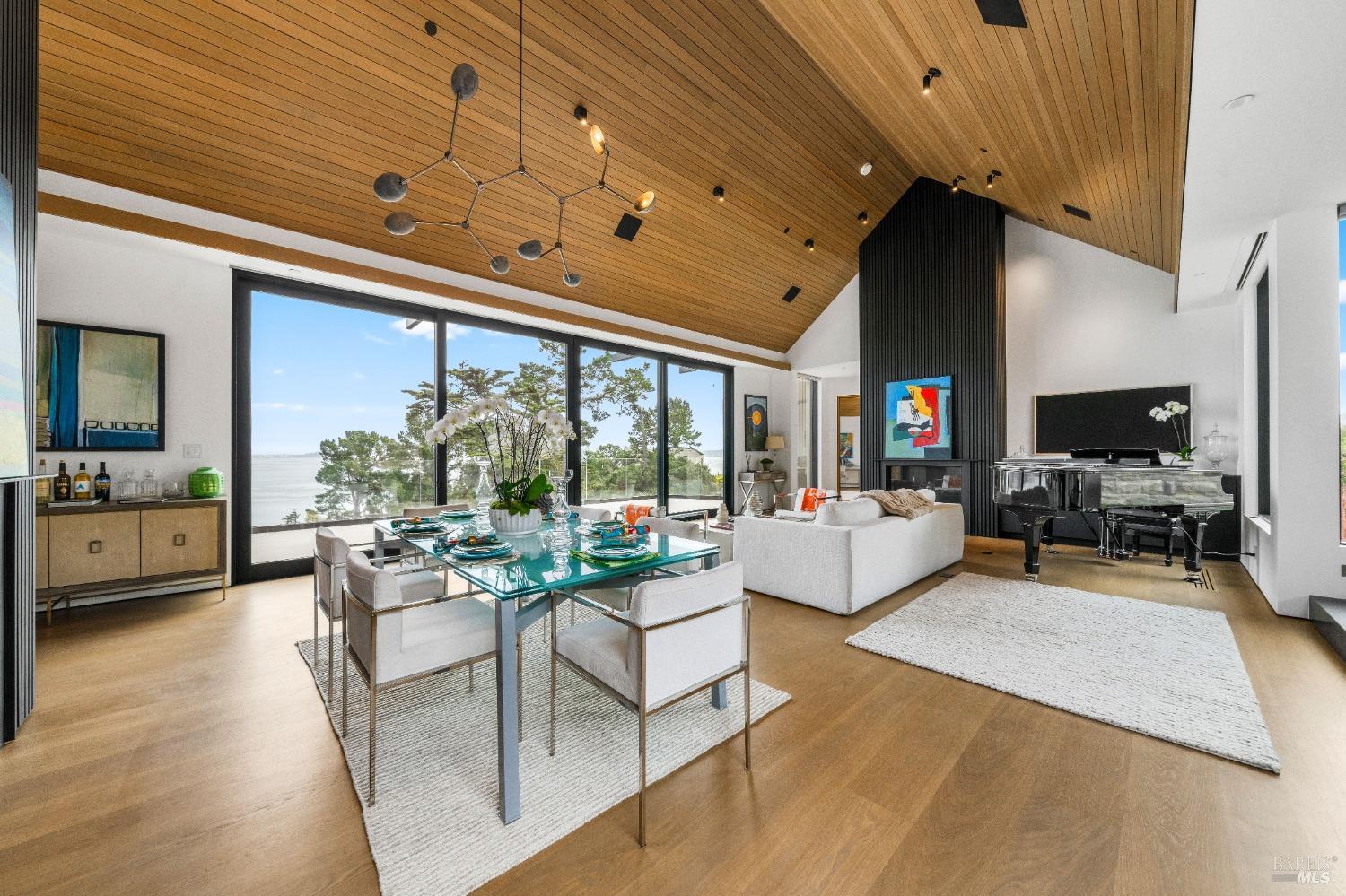 1 Blanding Lane