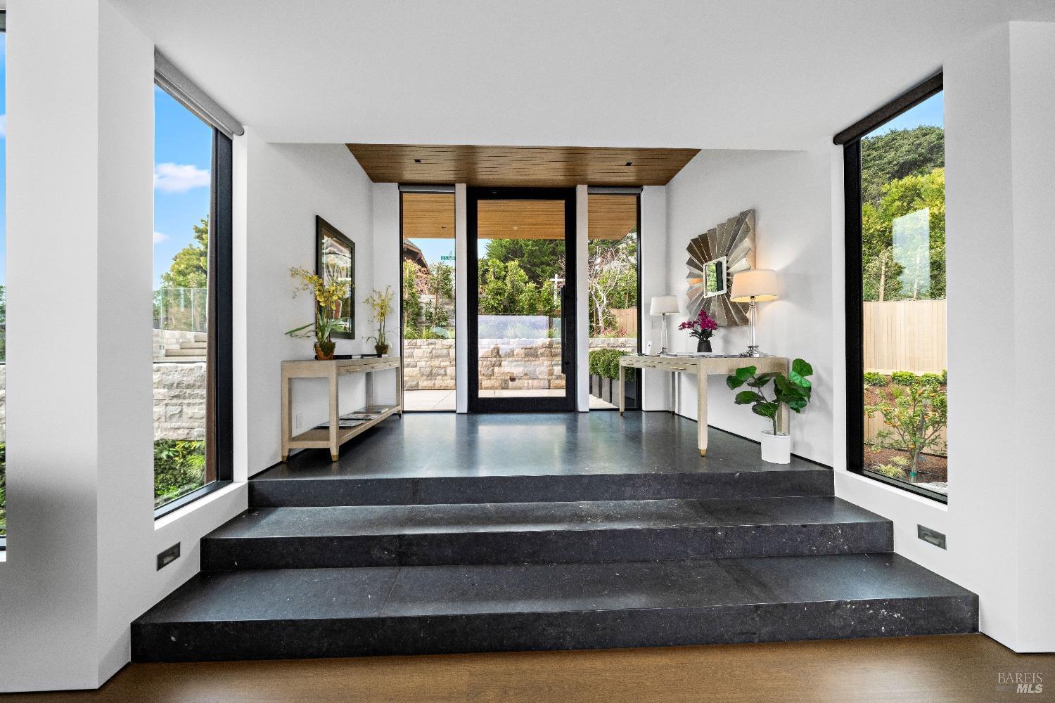 1 Blanding Lane