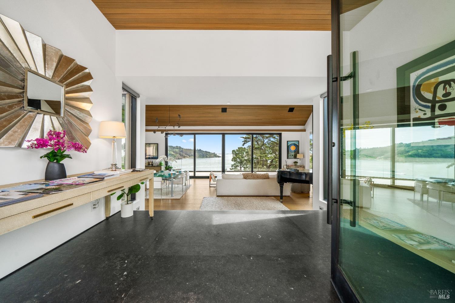 1 Blanding Lane