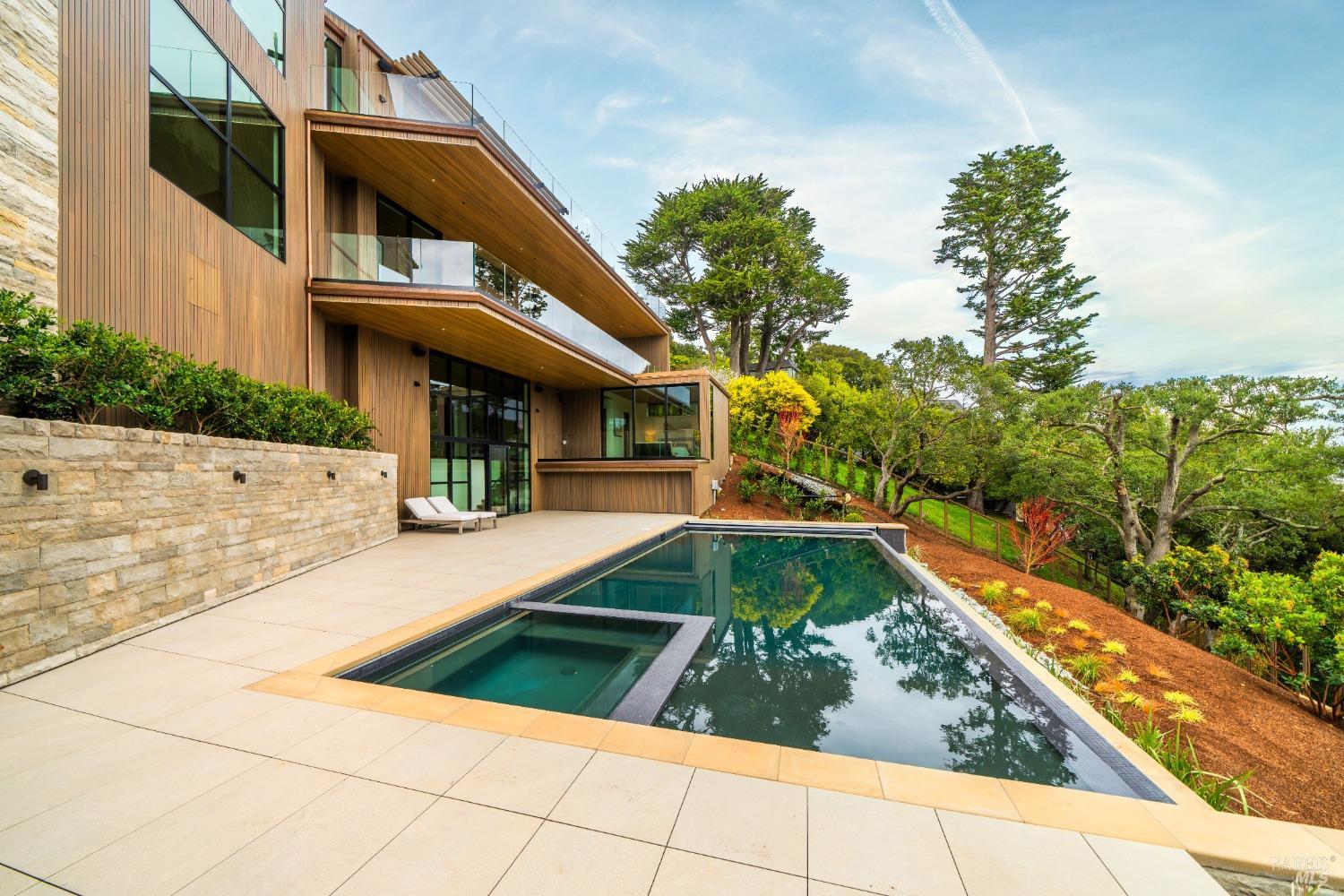 1 Blanding Lane