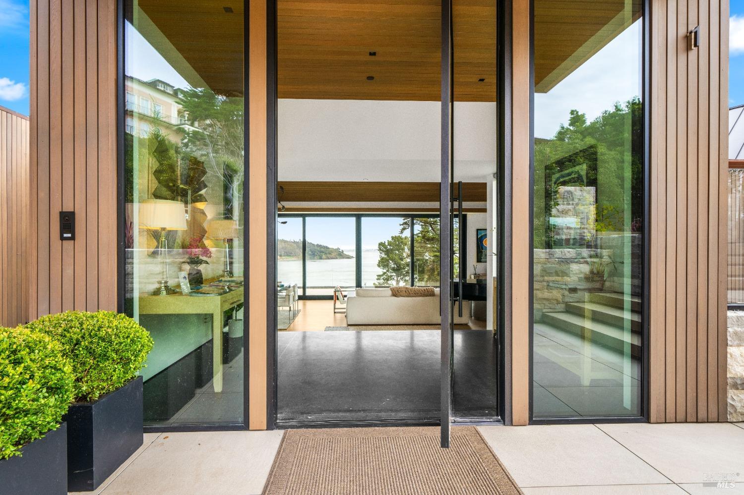 1 Blanding Lane