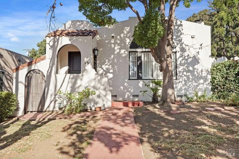 Photo of 15 Saint Francis Drive, Vallejo, CA 94590 (MLS # 325089933)