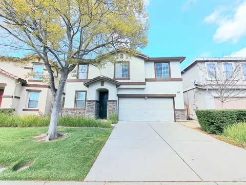 MLS: 325025681