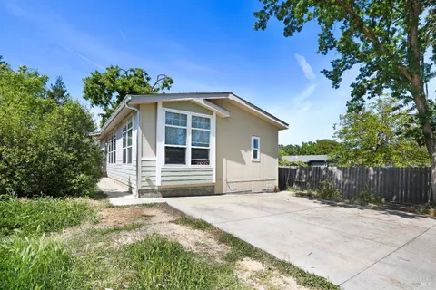 MLS: 325039774
